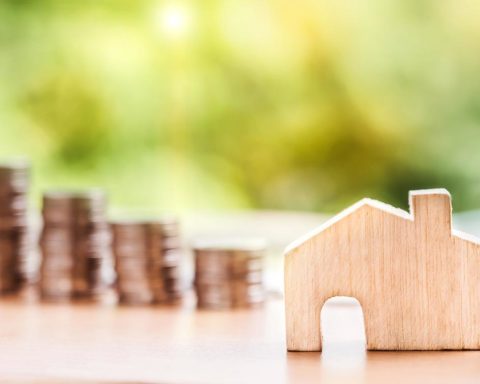 Home Equity Loan vs Mortgage Loan